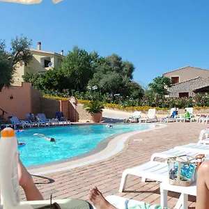 https://residence-li-troni.in-sardinia.net
